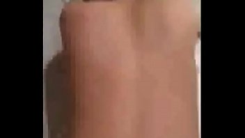 Японская парочка занялась нежным сексом прямо в едущем автобусе